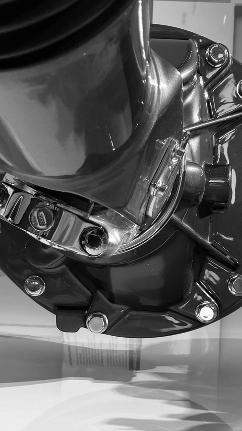 Axle, one of the parts for which EMGARD® provides lubricants